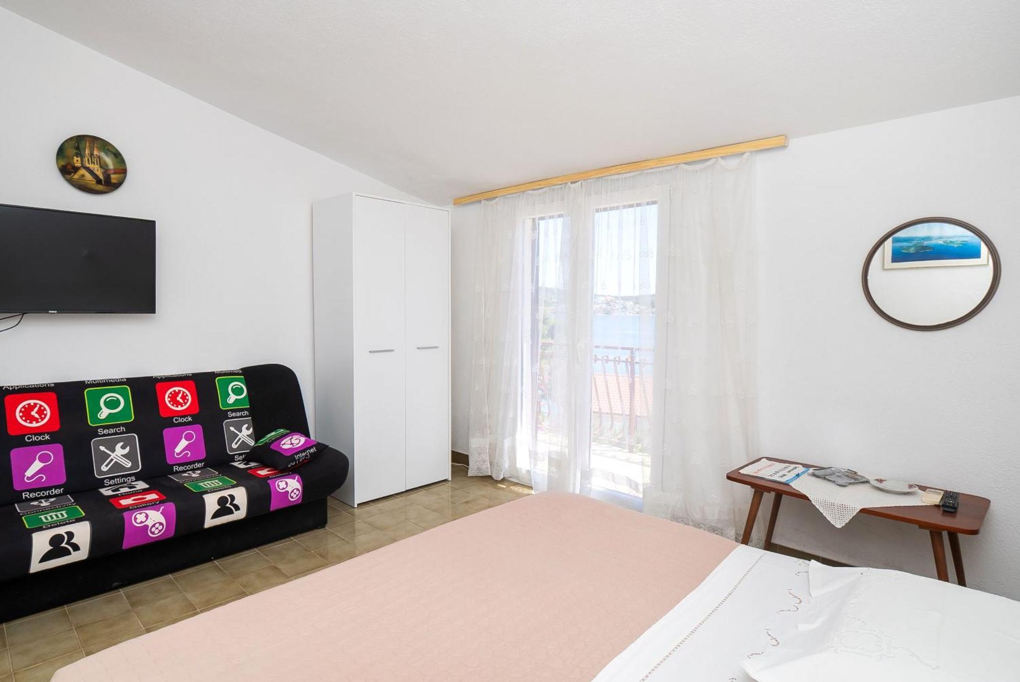 Apartments Marija Rogoznica  Luaran gambar